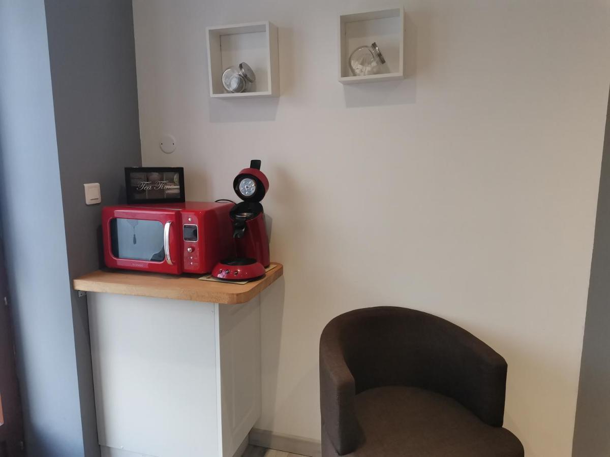 Le Pommiers Apartment ภายนอก รูปภาพ